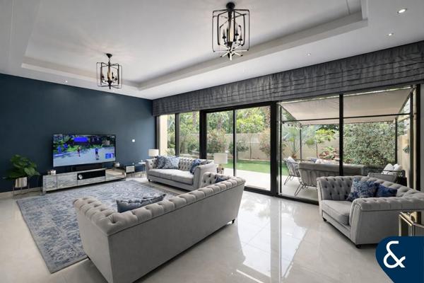 Single Row I Unfurnished I Upgraded Garden