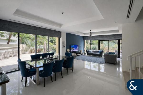 Single Row I Unfurnished I Upgraded Garden