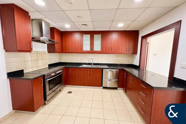 Unfurnished | 3 Bedroom | Partial Sea View
