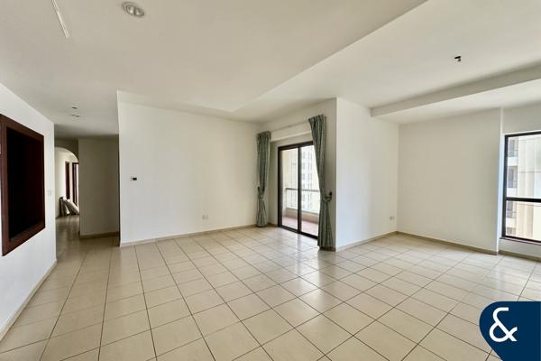 Unfurnished | 3 Bedroom | Partial Sea View