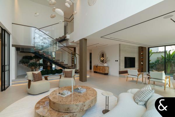 5 bedrooms | Show home | Furnished