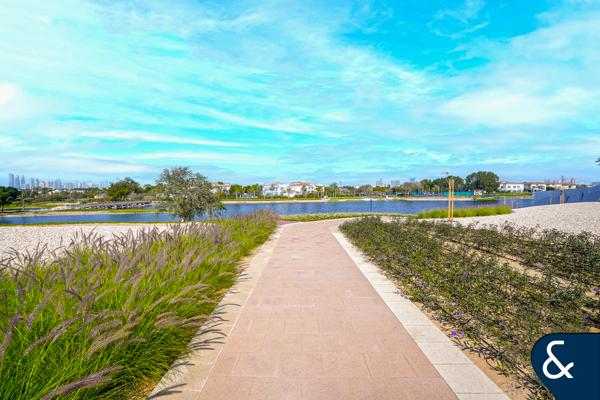 Main Lake | Skyline Views | 4 Bedrooms