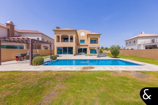 Large 16k Plot | Basement | Golf Course
