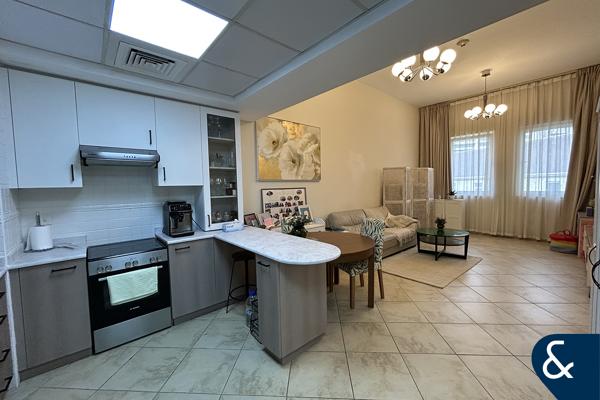 One Bedroom I VOT I 943 Sqft I Garden View