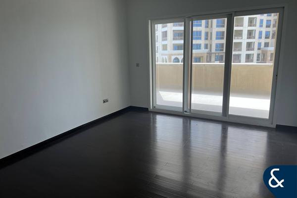 Vacant 2 Bed | Marina Views | D Type