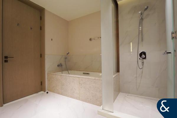 Luxury | Furnished |  1 Bed Apartment