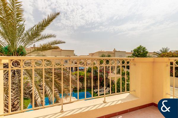 3E | Private Pool | Huge Plot | Upgraded