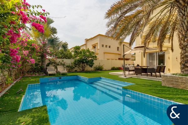 3E | Private Pool | Huge Plot | Upgraded