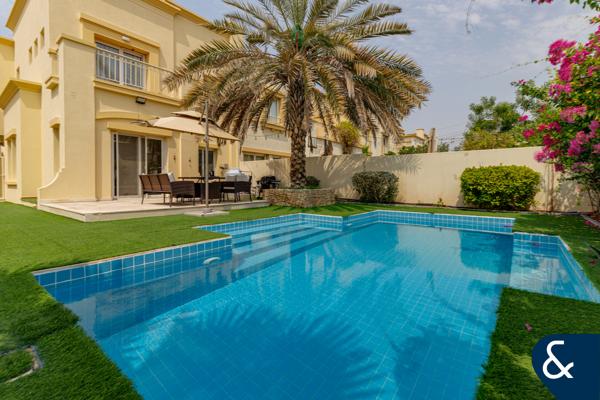 3E | Private Pool | Huge Plot | Upgraded