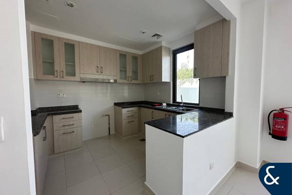 Four Bedrooms | G Type | Single Row.