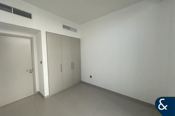 Single Row | Internal Plot | Vacant | 4 Bed