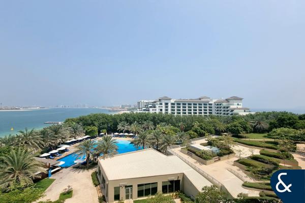Luxury Living | Beach Access | Full Sea View