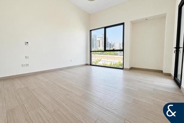 Single Row | Next To Pool | Prime Location