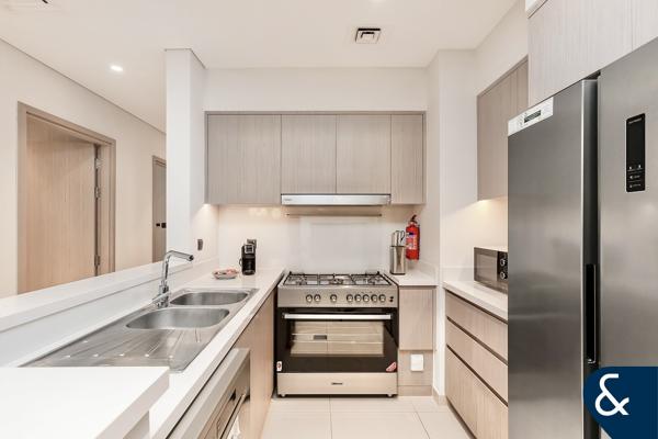Burj View | Vacant Now | 30% PHPP | Maids