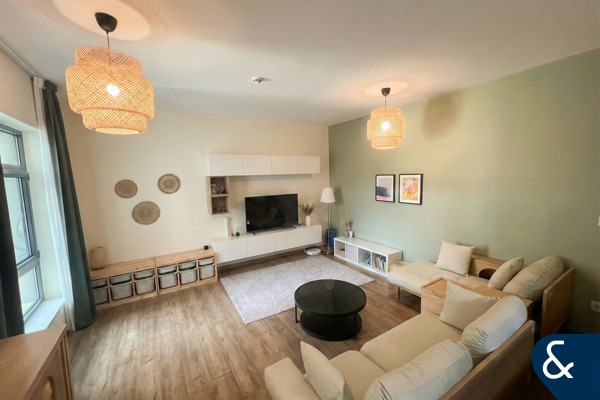 Upgraded Unit | Two Bed | Courtyard View