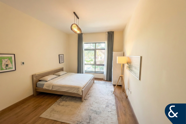 Upgraded Unit | Two Bed | Courtyard View