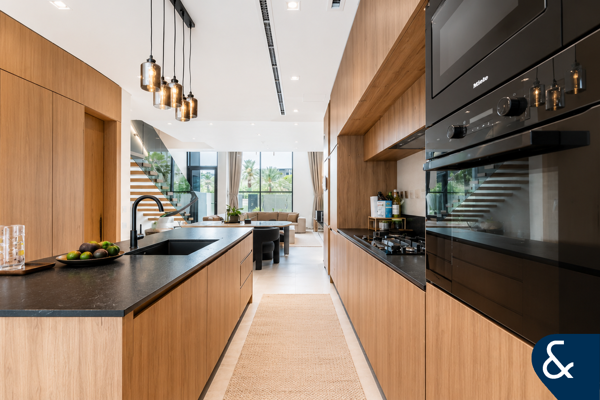 G + 2 Townhouse | 3-Bed + M | Double Entrance