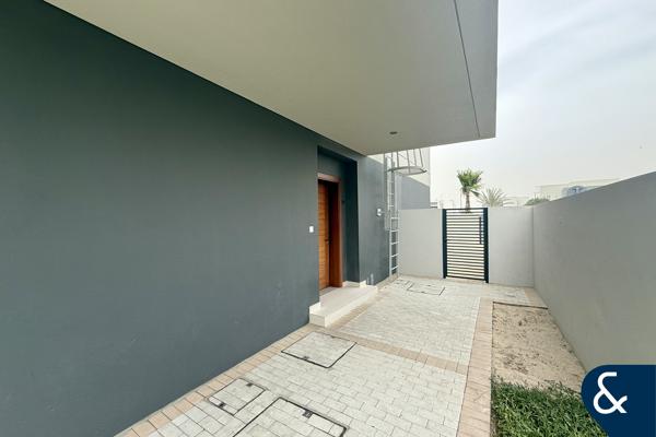 Vacant | Good Location | VASTU COMPLIANT