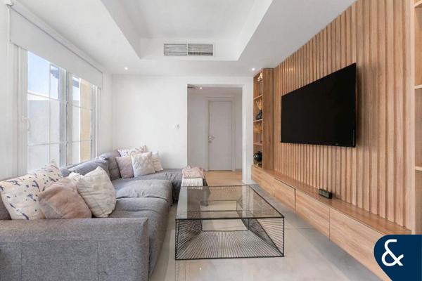 Springs 5 | Extended 4E | Upgraded | Vacant