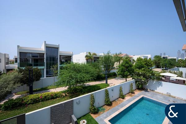 Contemporary Villa | 4BR | Available Now