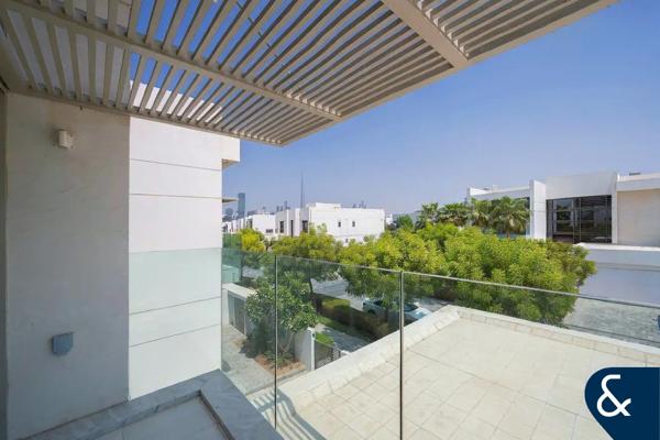 Contemporary Villa | 4BR | Available Now