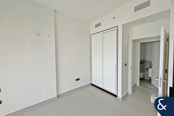 Unfurnished | Available | 1 Bed Apartment