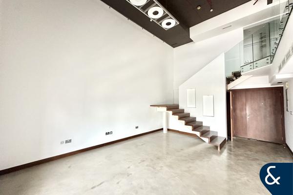 One Bed Duplex | High Floor |Available Now