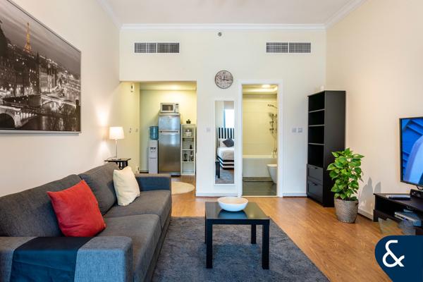 Close to Downtown | Furnished | Vacant