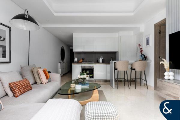 Brand New | Furnished | Vacant Now | Luxury