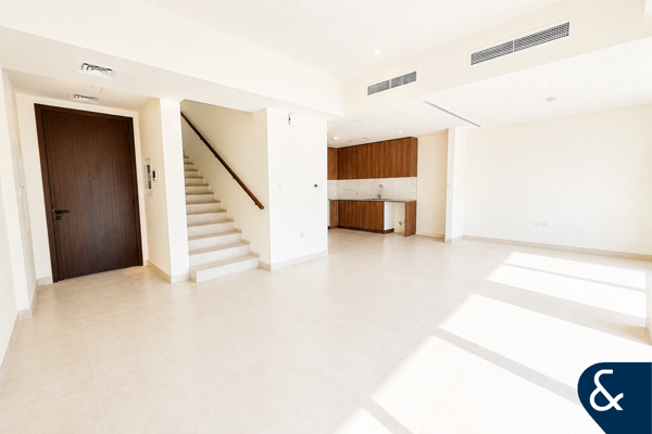 Exclusive | 3 + Maid's | Vacant on transfer