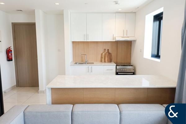 Modern | Flexible cheques & Price | Furnish