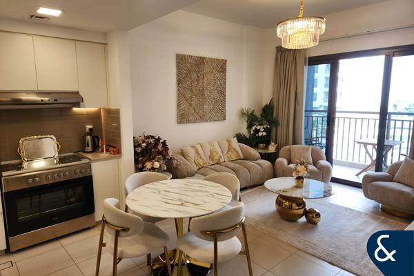 Furnished | Pool View | Vacant | 2 Beds