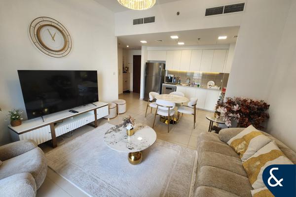 Furnished | Pool View | Vacant | 2 Beds