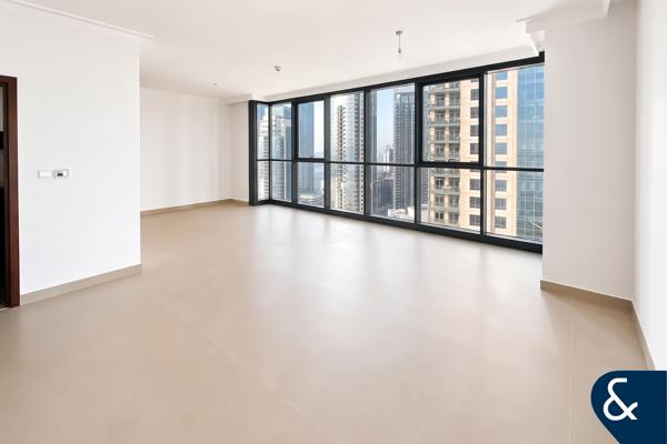 Large Layout | 2 Bed | Harbour View