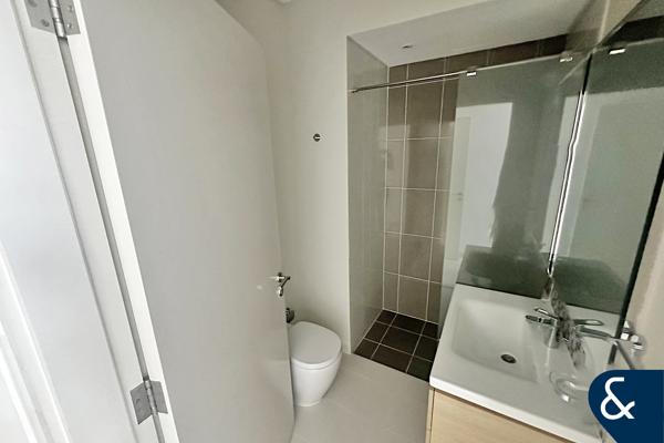 Un-Furnished | Private Garden | Large 3 Bed