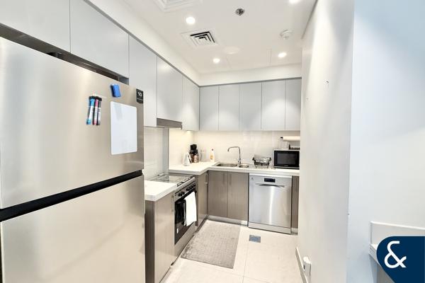 Corner Unit | 2 Bedroom | Sea Views