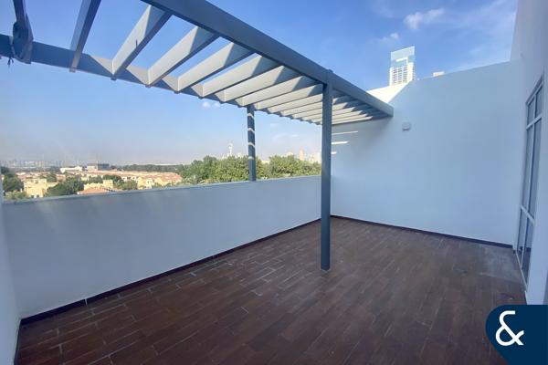3BHK + Maid | Skyline Views | Large Terrace