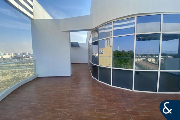 3BHK + Maid | Skyline Views | Large Terrace