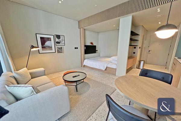 High floor | Brand new | Furnished | 1 Bath