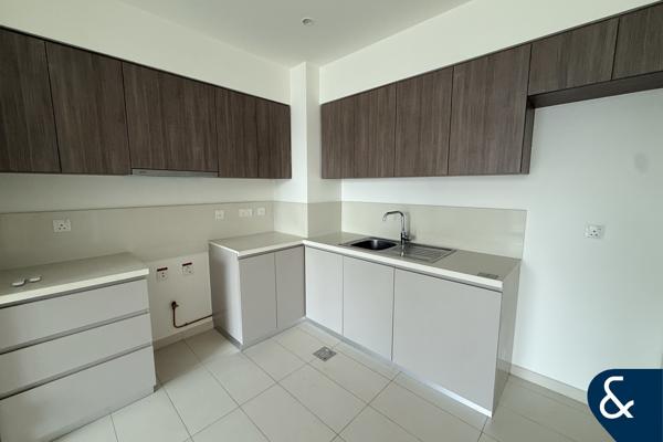Unfurnished | Prime Location | One Bedroom