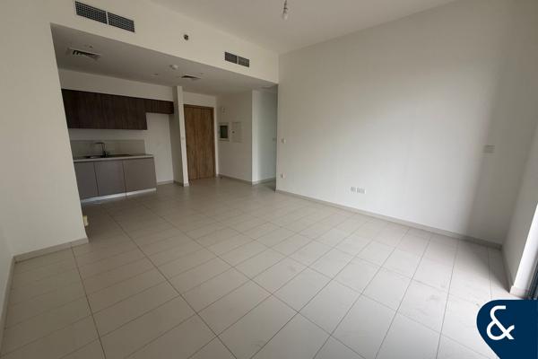 Unfurnished I Balcony I Direct park access