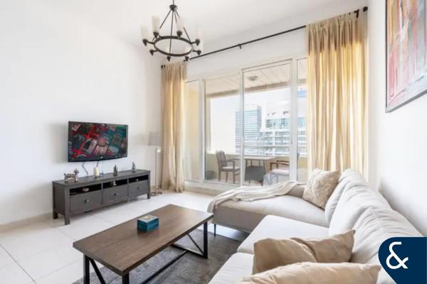 Water Views | Spacious | VOT | One Bedroom