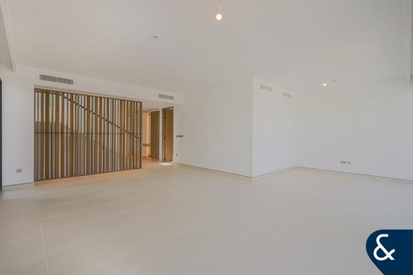 Internal Unit | Vacant Now | Closed Kitchen