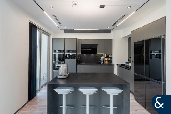 Showhome | 4 Bedrooms + Maids | Huge Plot