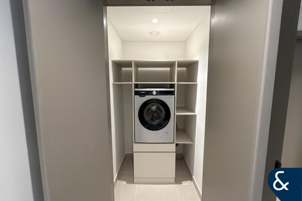 Opposite Pool and Park | Upgraded | Appliances