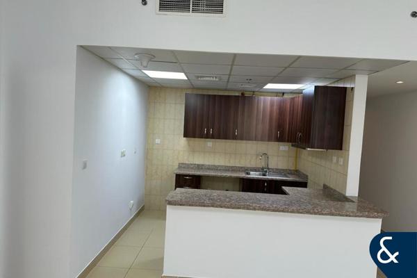1 Bedroom | Fantastic view | Flexible Cheques