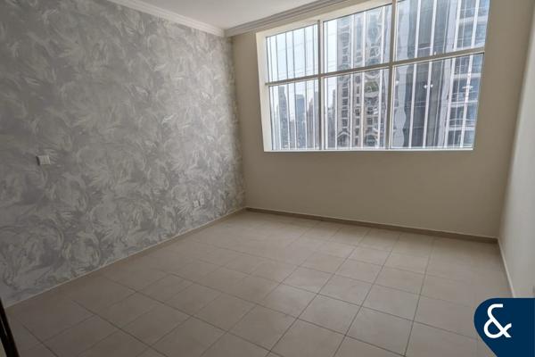 Spacious 1 Bedroom | Unfurnished | Balcony
