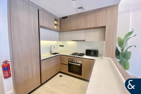 Vacant | Furnished | One Bedroom + Study