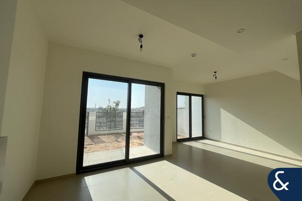 Single Row | Great Location | 3 Bedroom