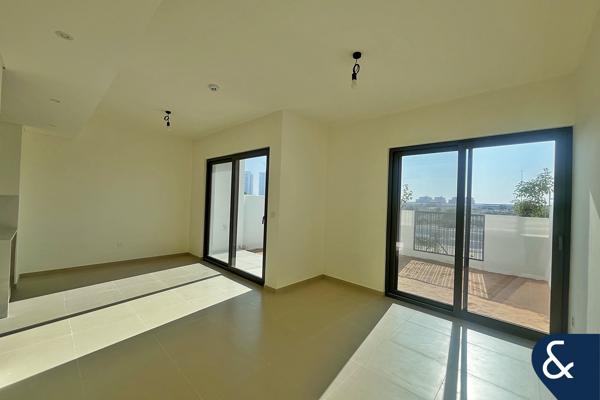 Single Row | Great Location | 3 Bedroom